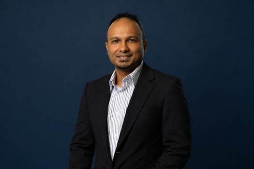Jeevithan Muttu, vicepresidente sénior y director general de Gestión de Dispositivos en Motive